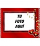 Marco para fotos corazones de oro y fondo de color rojo