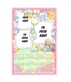 Calendario personalizable con 3 fotos del año 2011. Especialmente para bebés niña, por el color rosa predominante. Aparece un bebé vestido de azul y ropa infantil colgada entre pompas de jabón y un sol sonriente. 580