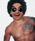 Pon tu cara en el cuerpo de Lenny Kravitz, famoso músico