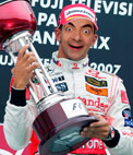 Fotomontaje para poner una cara, la plantilla muestra al campeón de la F1, Lewis