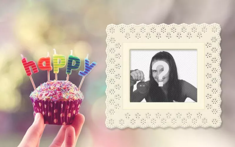 Postal de cumpleaños con un cupcake y letras de colores con tu foto ..