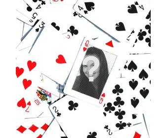 fotomontaje formado un monton cartas poker desordenadas vueltas q corazones centro imagen dicha carta insertar fotografia