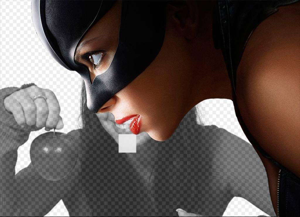 Fotomontaje de Catwoman para poner una foto junto a ella. ..