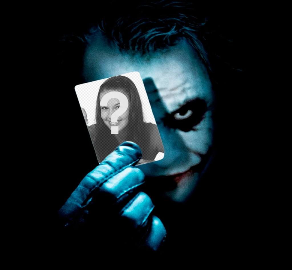 Pon tu foto en una carta que sujeta el Joker de Batman. ..