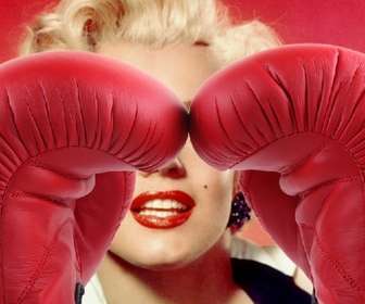 fotomontaje unos guantes boxeo rojos poner foto fondo fueras boxeador