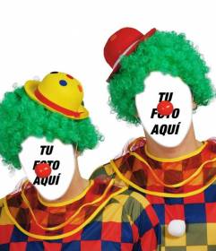 Fotomontaje con dos payasos disfrazados con nariz roja y peluca verde y gorrito de