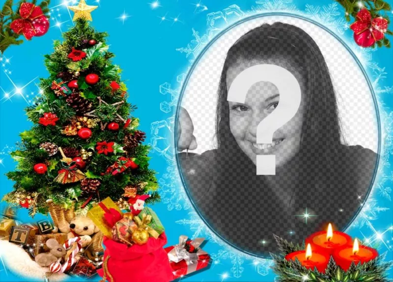 Tu foto en un marco circular, al lado de un árbol de navidad lleno de regalos, y detrás de tres velas dibujadas. Fondo azul con efectos de..