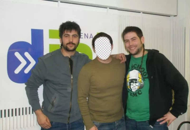 Fotomontaje con David y José de Estopa para aparecer junto a ellos 