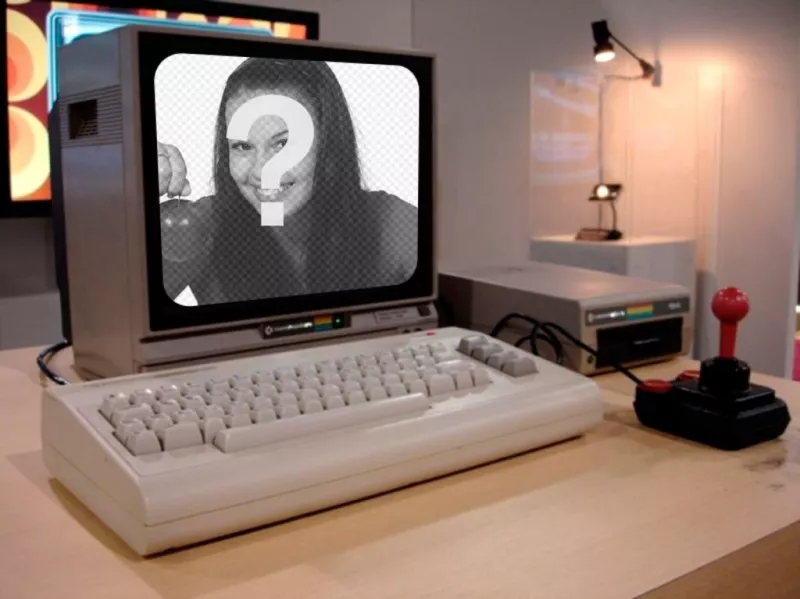 Collage con un Commodore 64 y una palanca de mano. ..